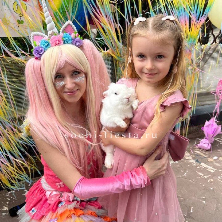 Шоу с кроликом в Махачкале