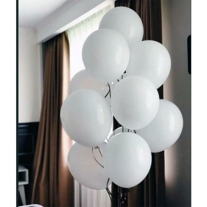 Фонтан шаров "Облако" в Махачкале