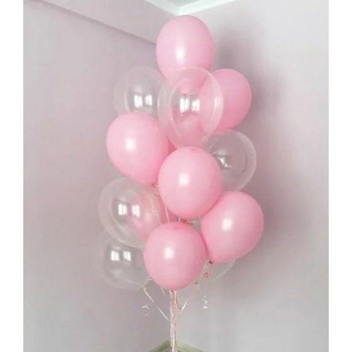 Облако шаров "Пур-пур" в Махачкале