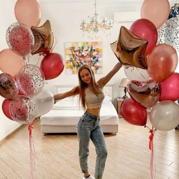 Фонтаны шаров "Селебрити" в Махачкале