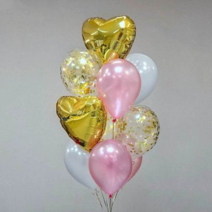 Облако шаров "Рози голд" в Махачкале