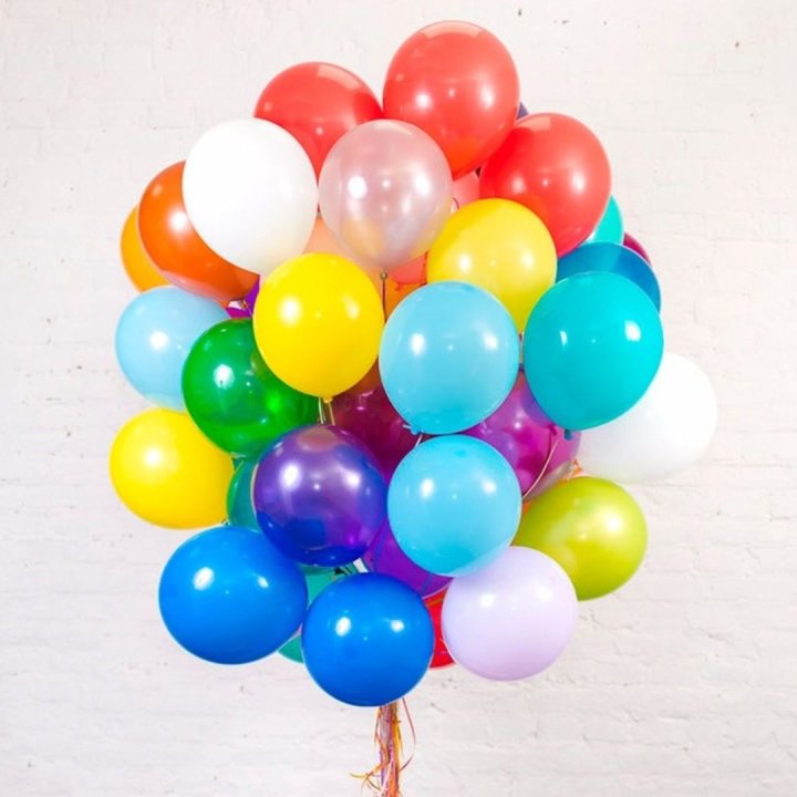 Облако шаров иксель №1 в Махачкале