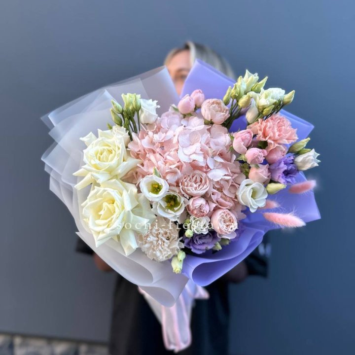 Букет "Виолет дрим" в Махачкале