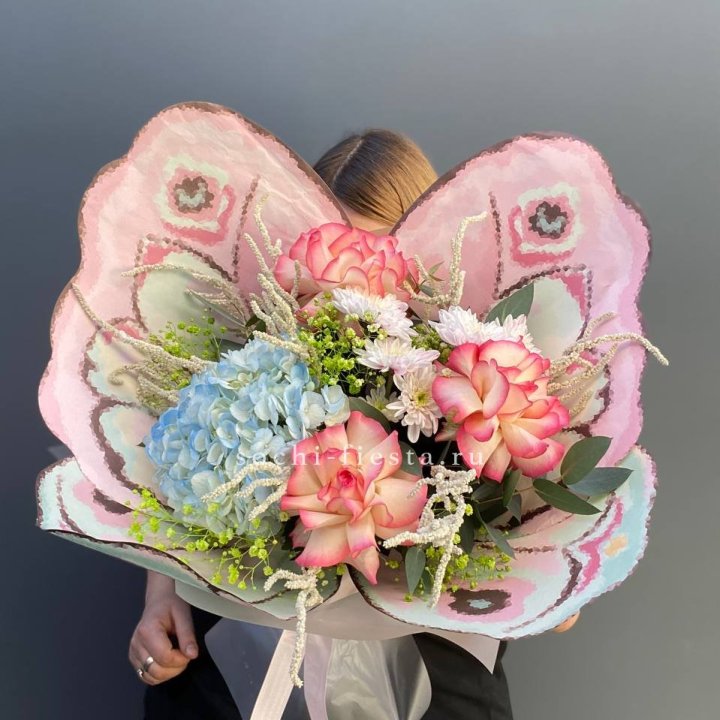 Дизайнерский букет бабочка №5 в Махачкале