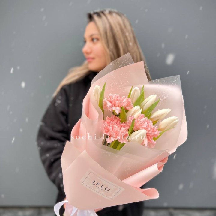 Воздушный букет №4  в Махачкале