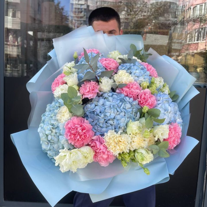 Сборный букет №3 в Махачкале