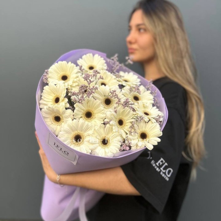 Букет голландских гербер "Лавандер" в Махачкале