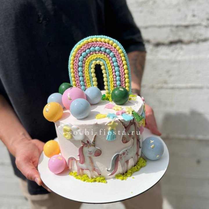 Торт "Радуга с единорогом" в Махачкале