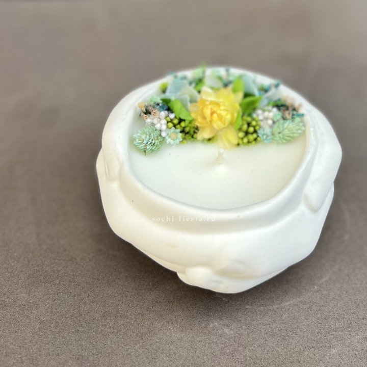 Свеча ароматическая в гипсе Руки в Махачкале