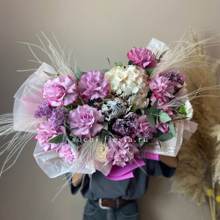 Дизайнерский букет №14 в Махачкале