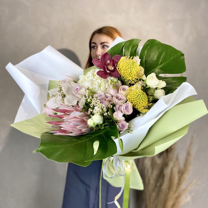 Дизайнерский букет экзотики в Махачкале