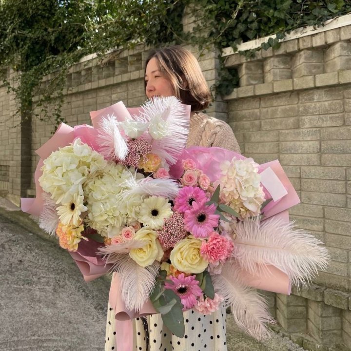 Дизайнерский букет "Валенсия" в Махачкале