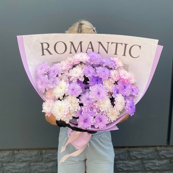 Букет сиреневых хризантем в Махачкале