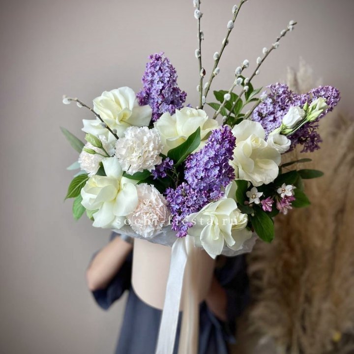 Цветочный бокс "Воскресенье" в Махачкале