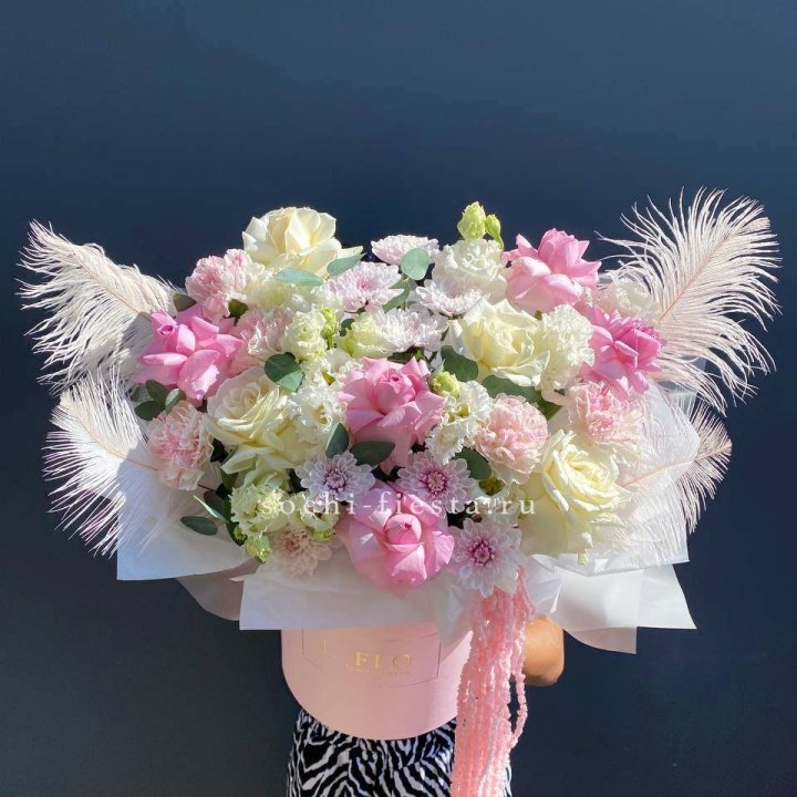 Дизайнерский бокс "Ловели" №2  в Махачкале