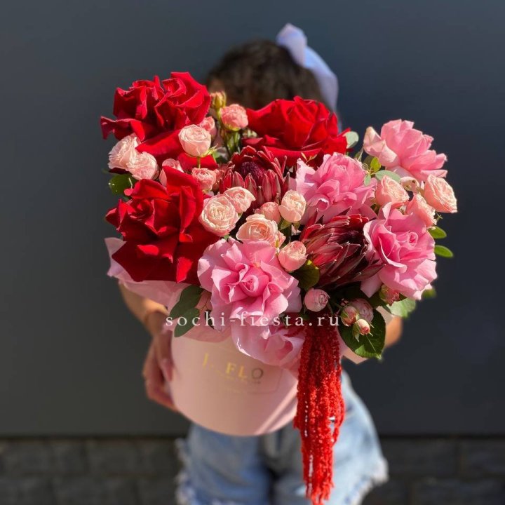 Дизайнерский цилиндр "Густо" в Махачкале