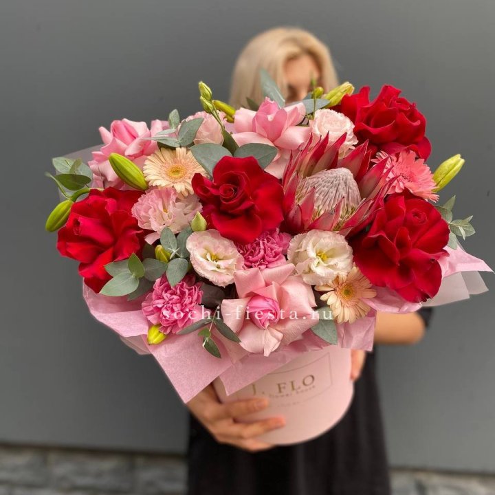 Коробка "Краски солнца" в Махачкале