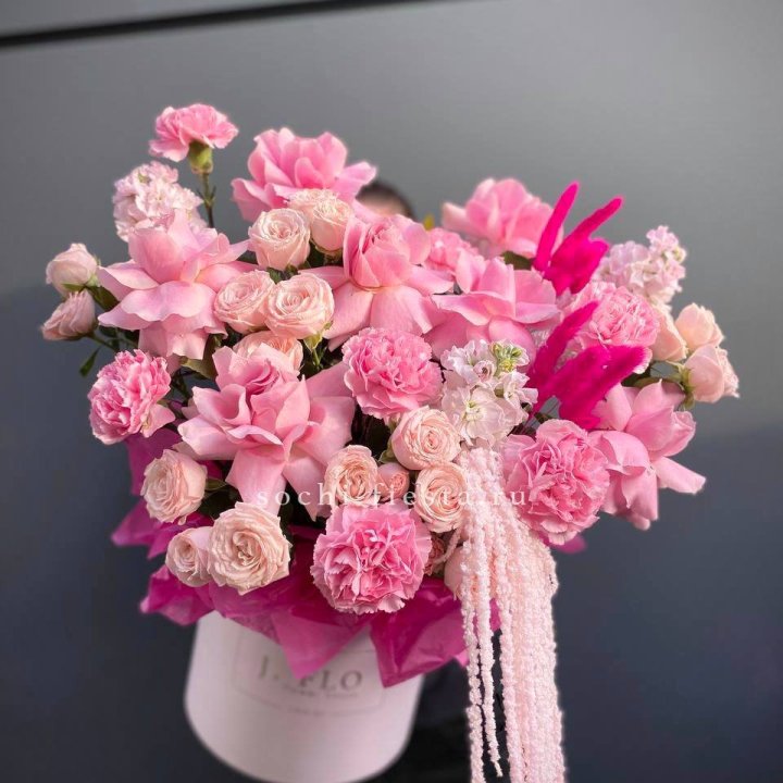 Цветочная коробка "Стелла" в Махачкале