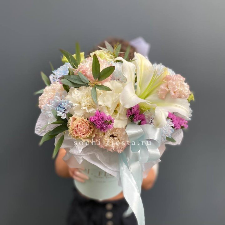 Дизайнерский цилиндр "Лилия" в Махачкале