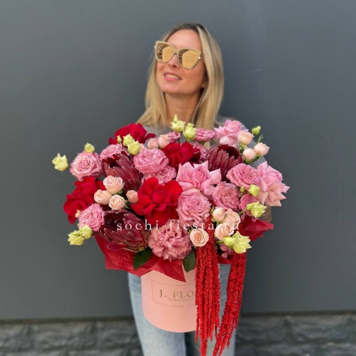 Дизайнерский цилиндр "Криотель" в Махачкале