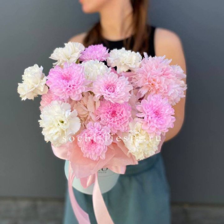 Коробка с цветами "Фиона" в Махачкале