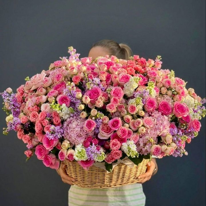 Цветочная корзина гигант №5 в Махачкале