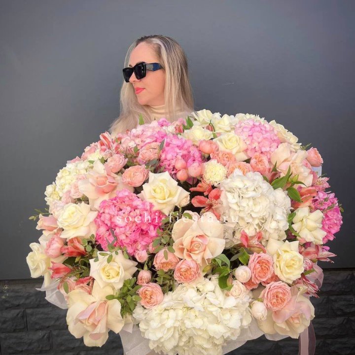 Корзина "Волшебная фиэрия" в Махачкале