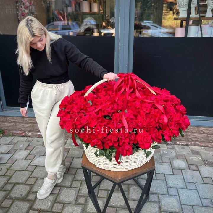 201 французская красная роза в Махачкале