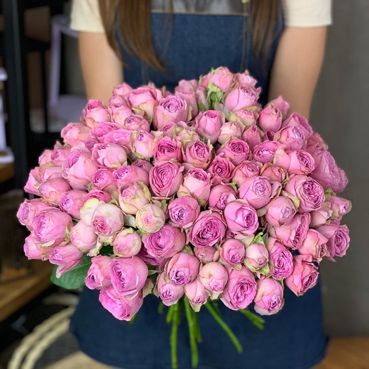 Розы Lavender поштучно в Махачкале