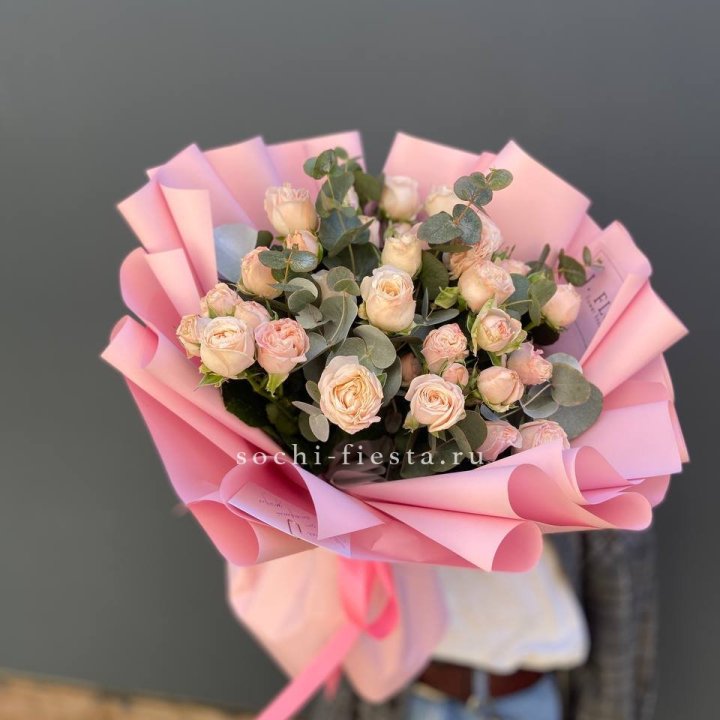 Букет пионовидных роз Cute Love в Махачкале