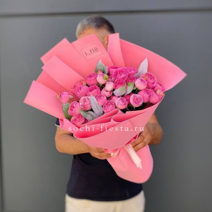 Пионовидные розы баблс №2 в Махачкале