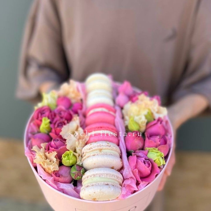 Цветочный бокс "Лана" в Махачкале