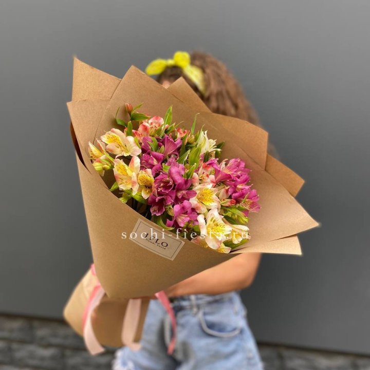 Альстромерии в крафте в Махачкале