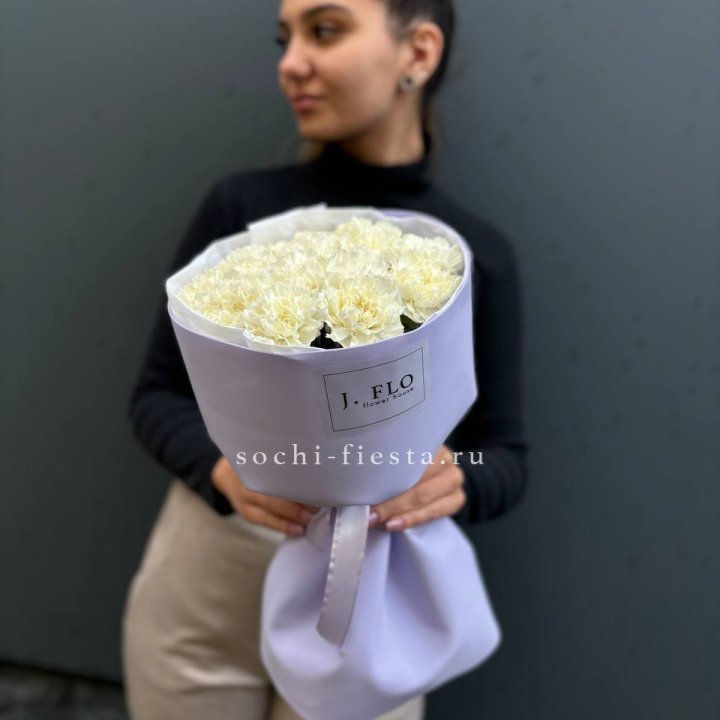 Букет белых диантусов в Махачкале