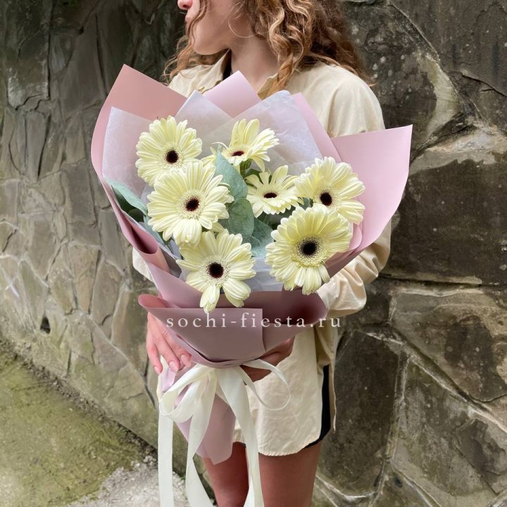 Букет голландских гербер  в Махачкале