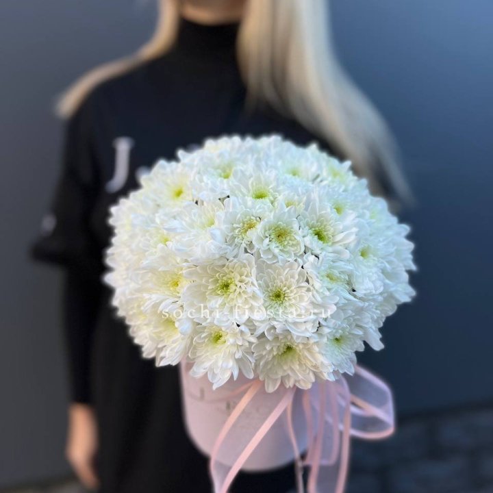 Коробка с хризантемами №1 в Махачкале