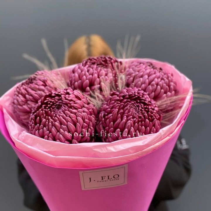 Хризантемы  Бигуди с стифой в Махачкале