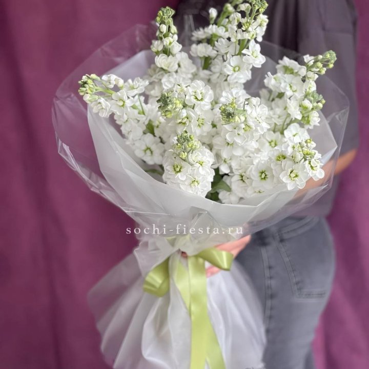 Букет ароматной маттиоллы №1 в Махачкале