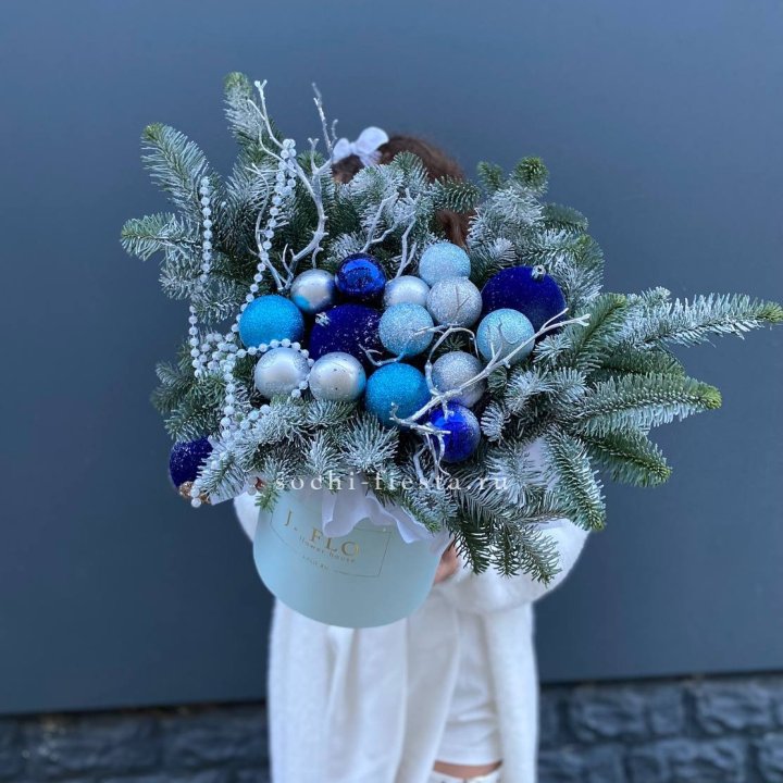 Композиция "Голубая бездна" в Махачкале