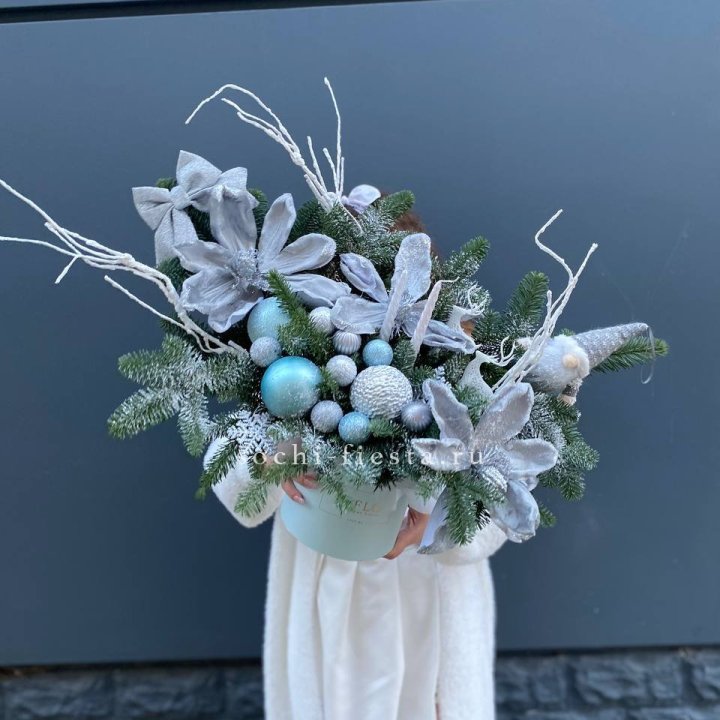 Композиция "Снежный цветок" в Махачкале