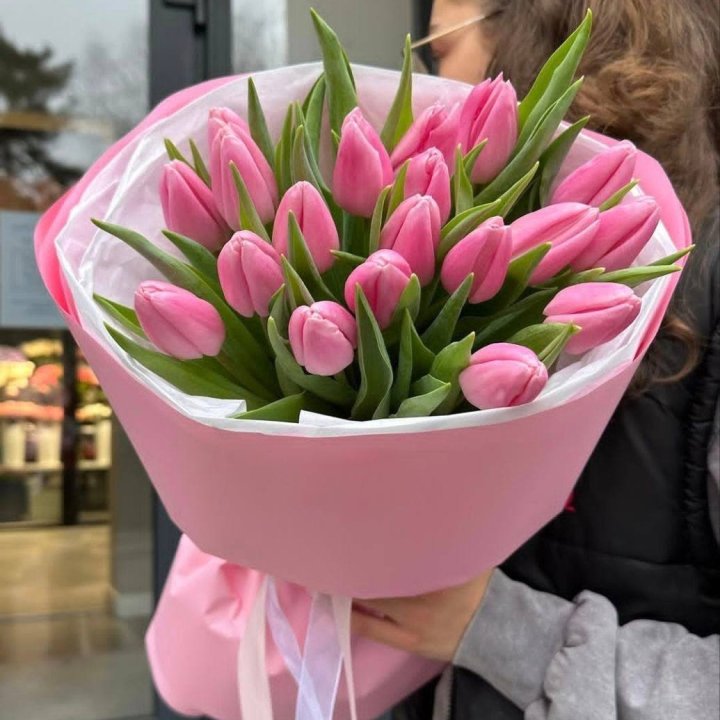  19 розовых тюльпанов в Махачкале