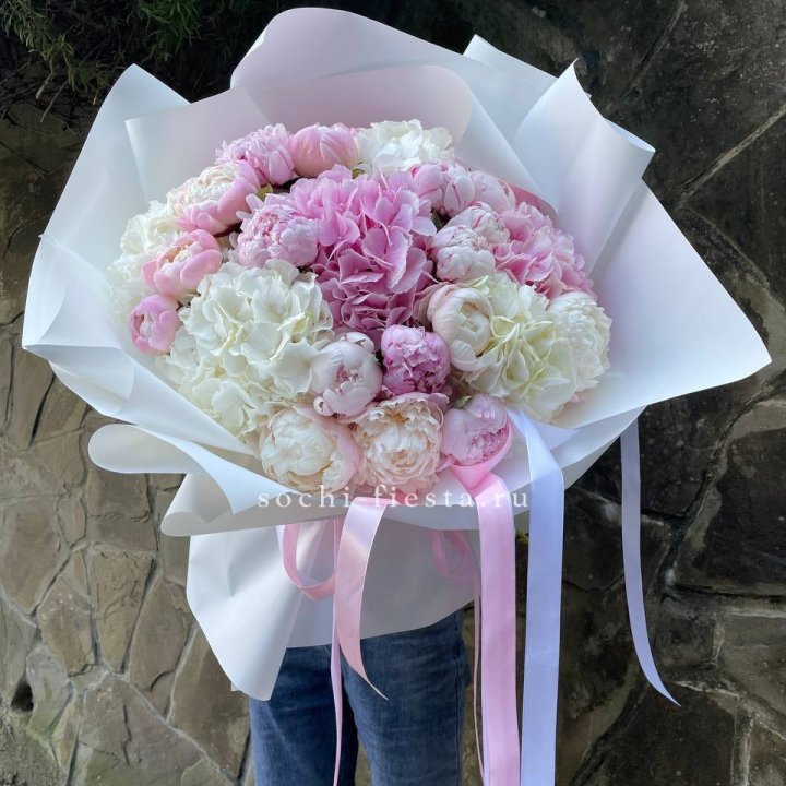 Букет "Пионы и Гортензии" в Махачкале