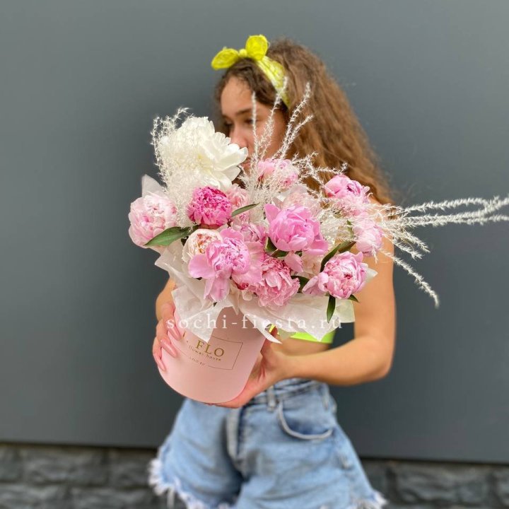 Цилиндр "Амина" в Махачкале