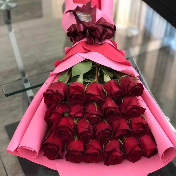 21 красная роза "Элеганс" в Махачкале