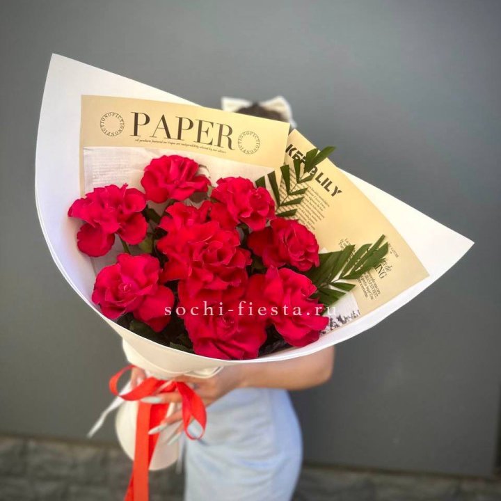 9 Красных французских роз Чико в Махачкале