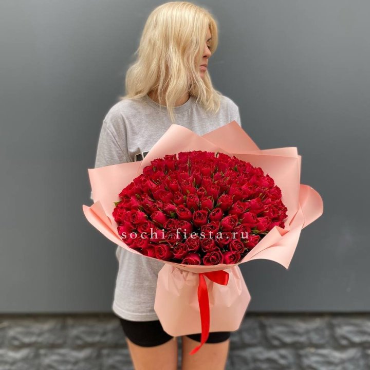 101  красная кенийская роза  в Махачкале