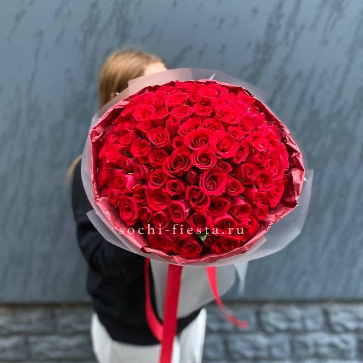 101  красная кенийская роза  в Махачкале