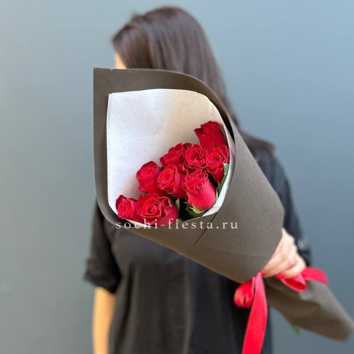 9 красных роз в фоамиране в Махачкале