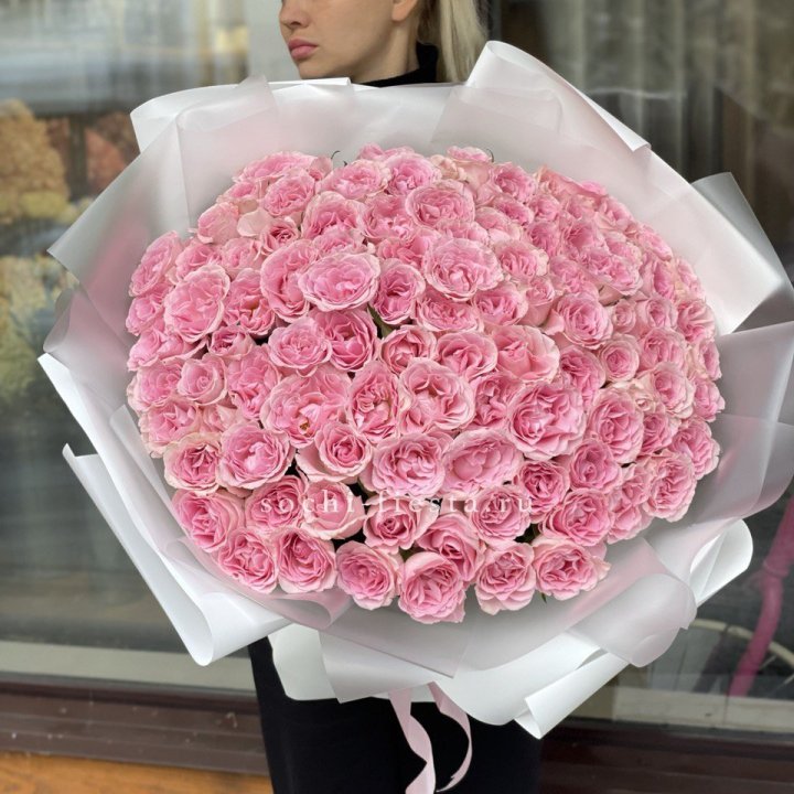 101 нежно-розовая роза в Махачкале