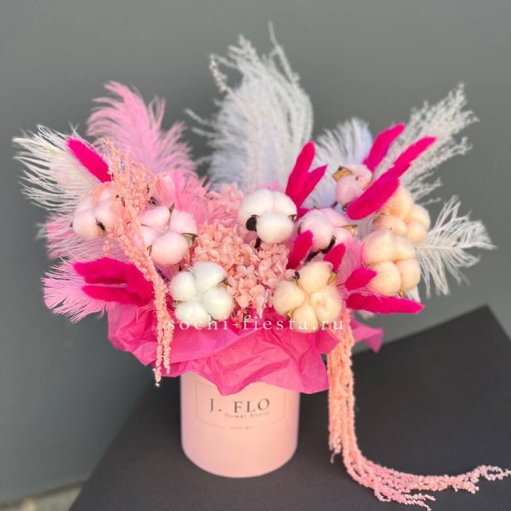 Авторский бокс с сухоцветами №1 в Махачкале